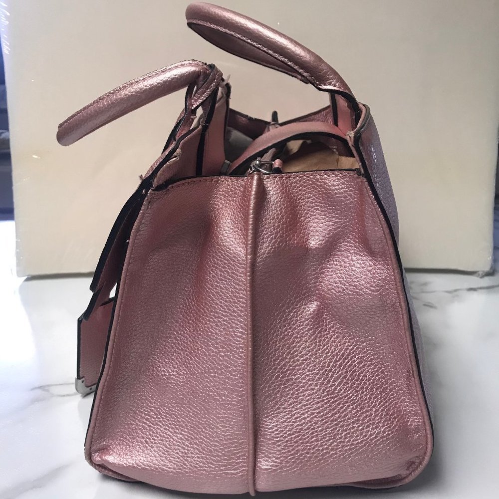 GUESS METALLIC PINK FAUX LEATHER SATCHEL BAG - Picture 4 of 13